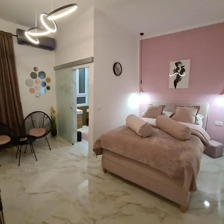 Premium Class - Free Parking *